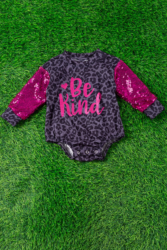 Be kind" graphic printed baby onesie w/sequins sleeves. RPG65113005-NAYDINE