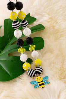  Yellow, white, black bubble necklace w/bee pendant. 3PCCS/$15.00 ACG40499 S
