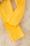 School bus printed ruffle tunic w/yellow leggings. OFG41361 LOI