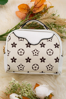  Cream/white trim, Cute inspired crossbody satchel. BBG65203028 M