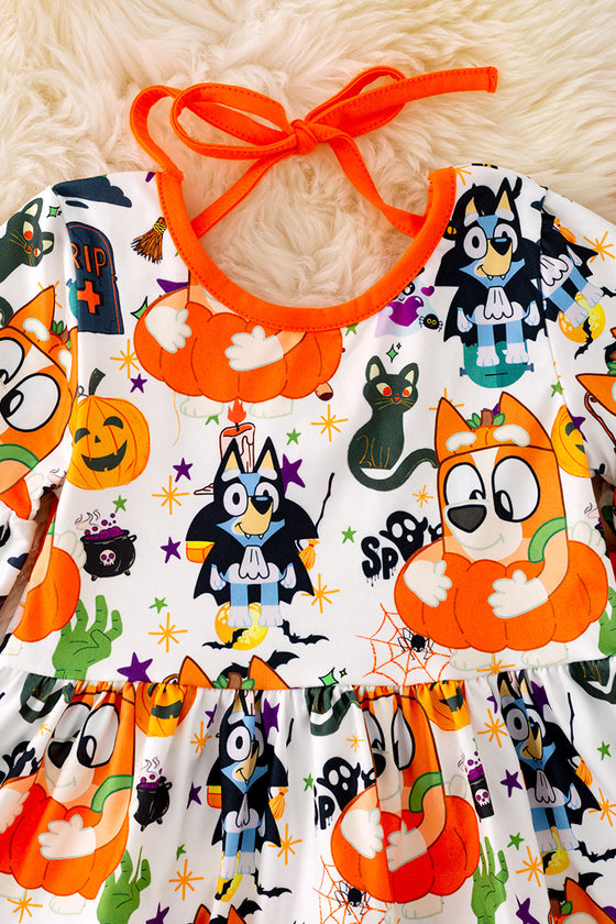 OFG41655 SOL: Halloween printed tunic w/orange bells.