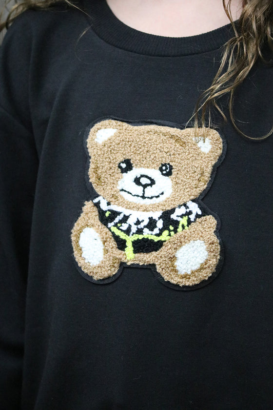 Teddy bear application black sweatshirt. TPG65153080-loi