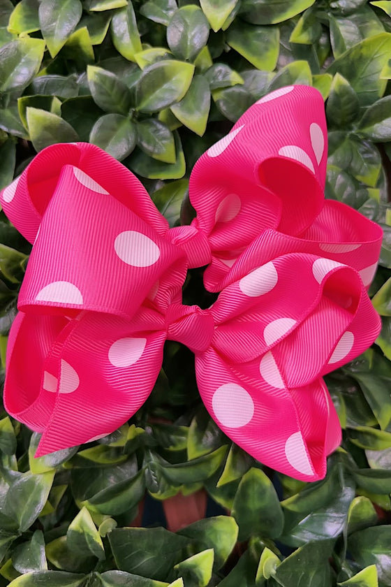 Polka dot 5.5-inch hair bows. (12pcs/$7.25)