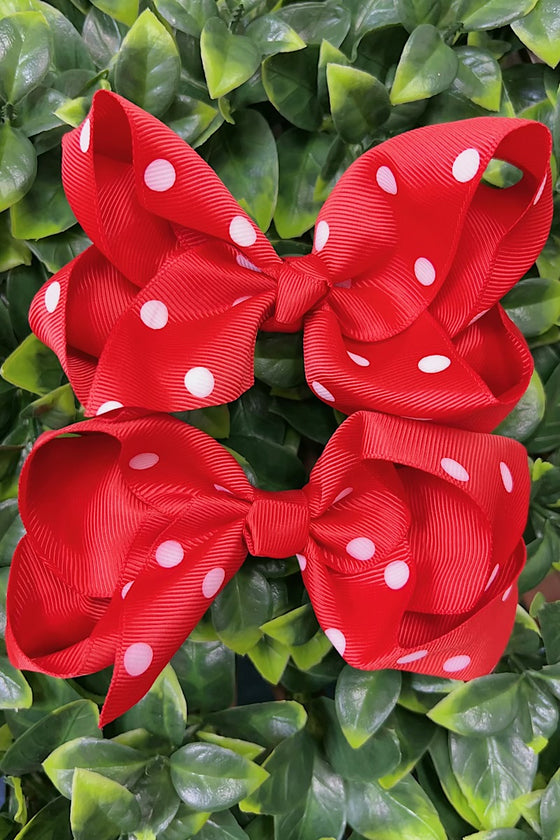 Polka dot 5.5-inch hair bows. (12pcs/$7.25)