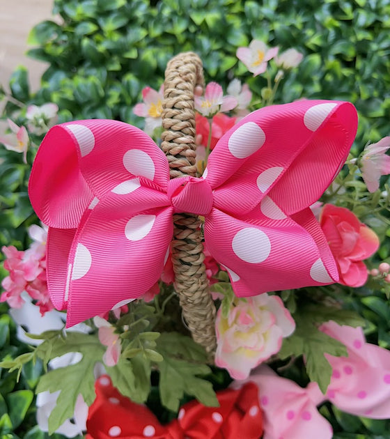 Polka dot 5.5-inch hair bows. (12pcs/$7.25)