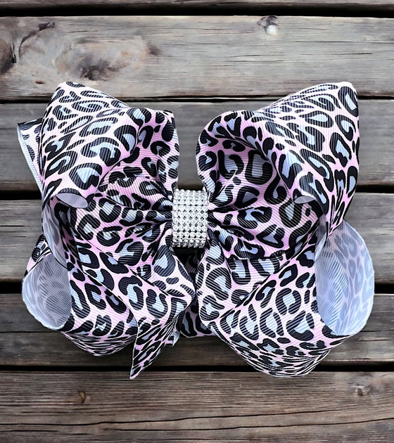 soft pink animal printed double layer hair bows. (6.5"wide 4pcs/$10.00) BW-DSG-866