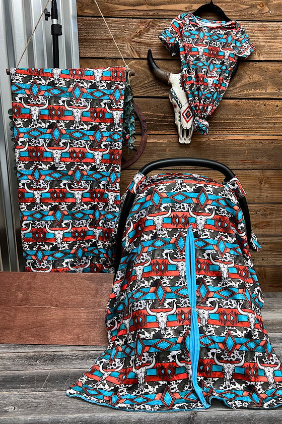 Multi printed stripe & diamond pattern car seat cover. ZYTB25153006 M