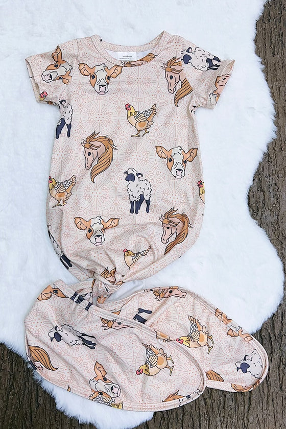 Horse, chicken, sheep & cow printed baby gown. BL010407-29*43