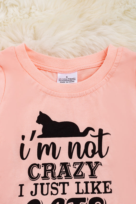 I'm not crazy I just like cats" Pink tee shirt with folded sleeves. TPG25154002 wendy