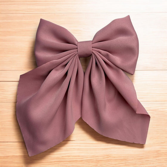 Large coquette hair bows available in 6 colors. 6pcs/$15.00 CQ-225-1