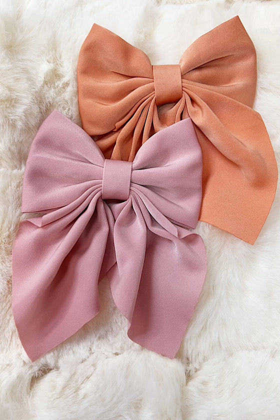 4.5" X 5.5" Coquette bows available in 15 colors. 6pcs/$9.00 BW-CQ-2024