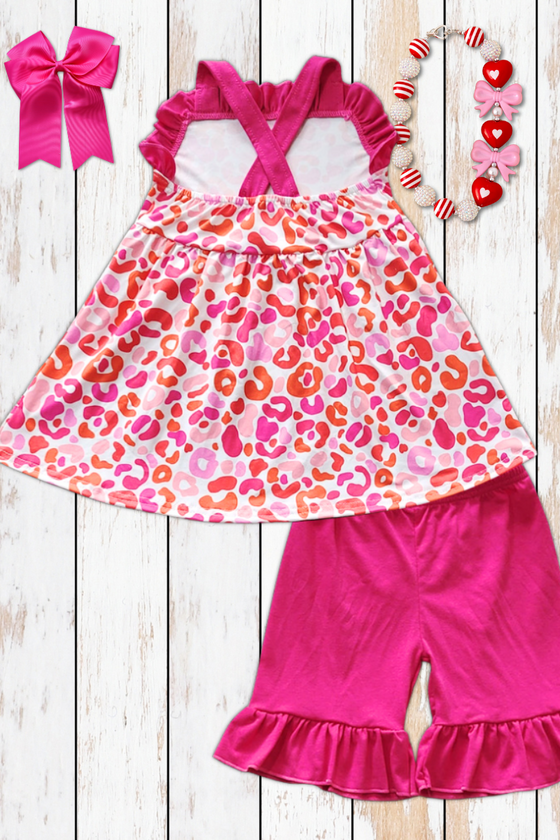 Fuchsia & orange animal printed tunic & fuchsia shorts. GSSO101704-AMY