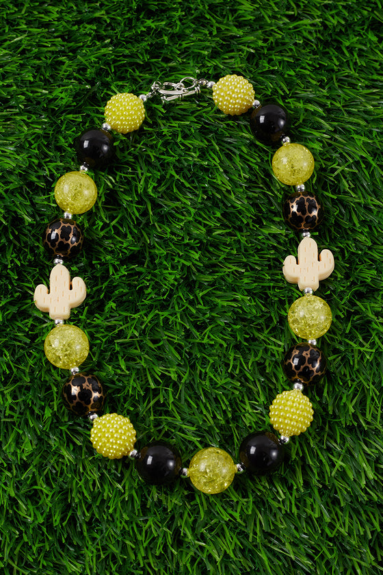 YELLOW & BLACK BUBBLE GUM BEAD NECKLACE W/ CACTUS SIDE PENDANTS. 3PCS/$15.00 ACG15153014