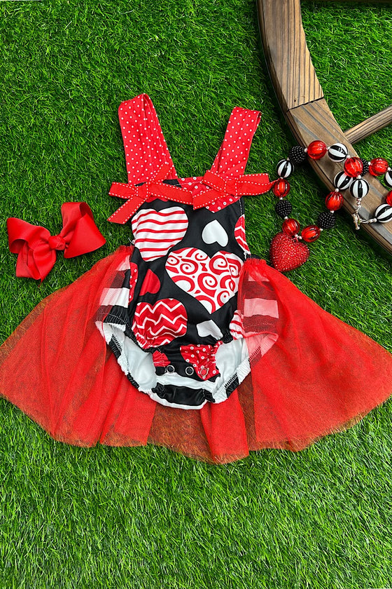 MULTI-PRINTED HEART BABY ONESIE WITH TULLE SKIRT. LC-RP-2116089-WENDY