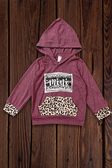  "Mini" girls sweatshirt w/animal printed sleeve trim. LC-TP-2116445 sol